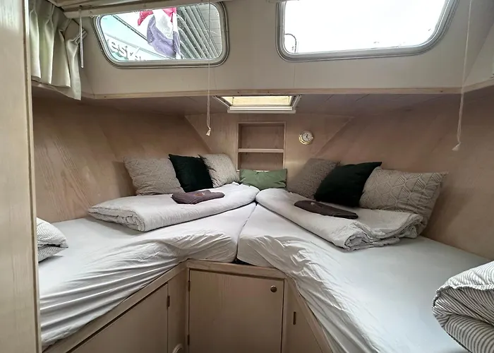 Luxury Houseboat